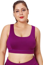 Load image into Gallery viewer, Plus Size Racerback U-shaped Neck Sport Bra Models 2019